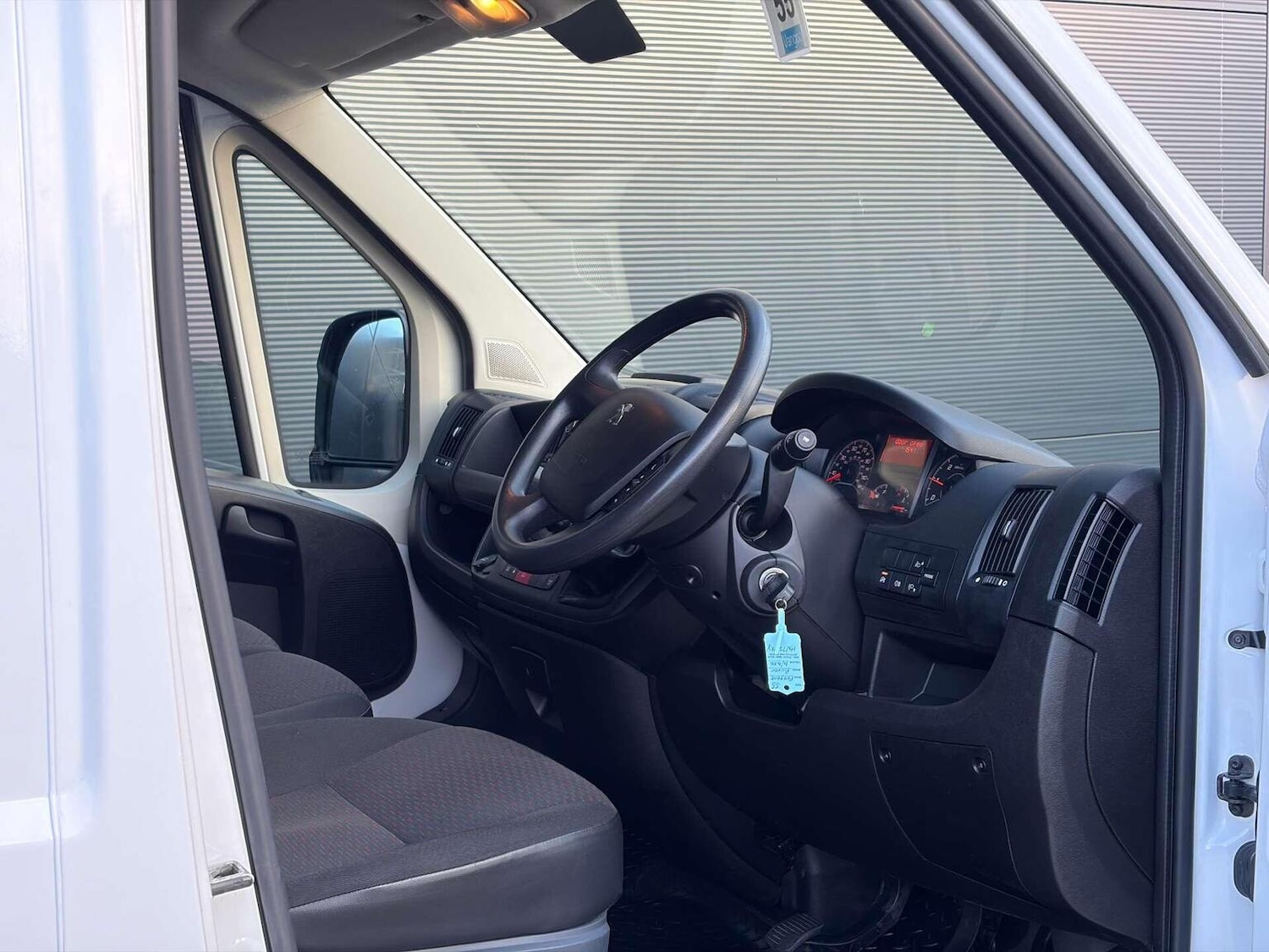 Used Peugeot Boxer 2022 for sale - 77350147: Photo 2