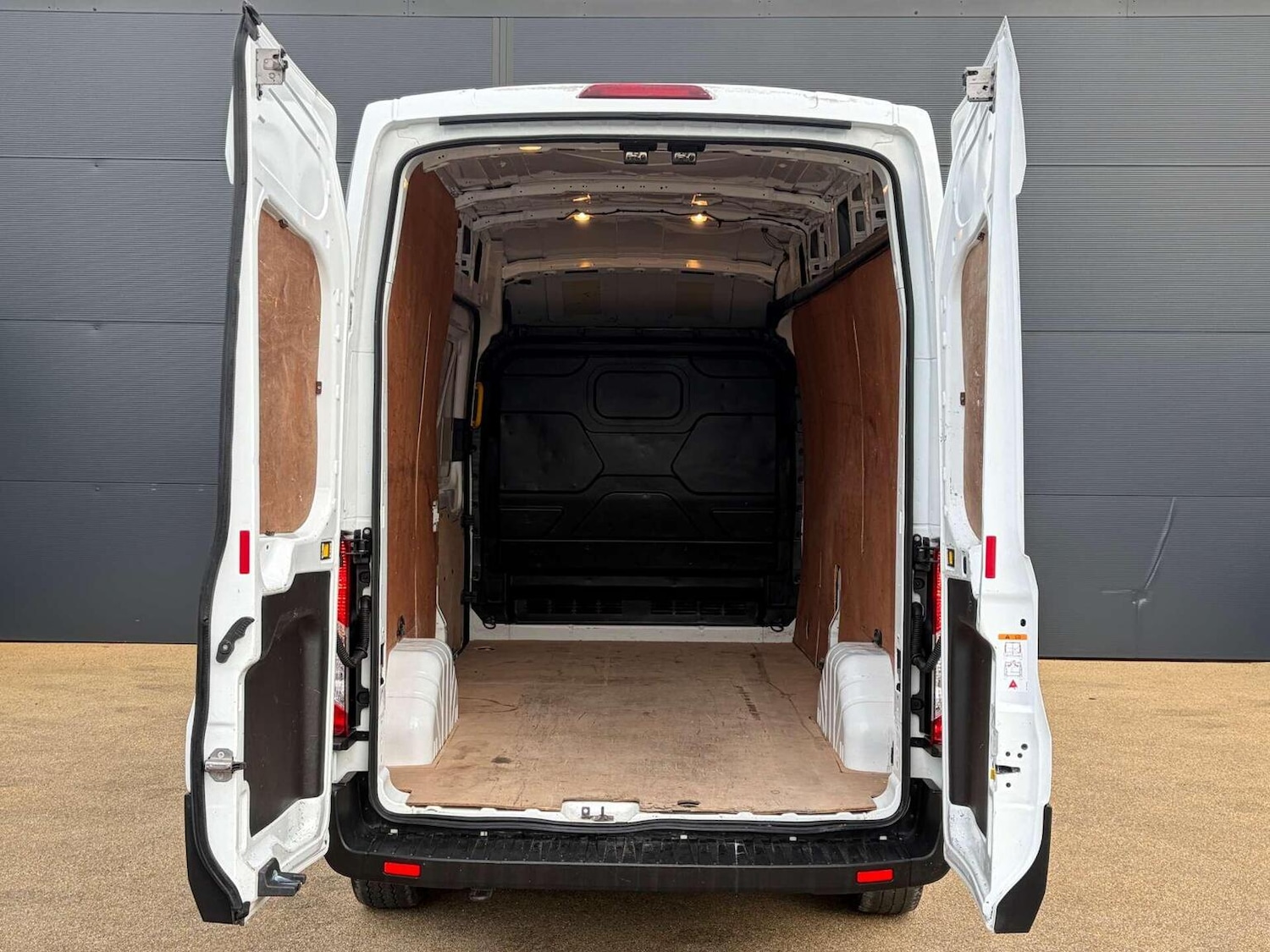 Used Ford Transit 2022 for sale - 77167799: Photo 13