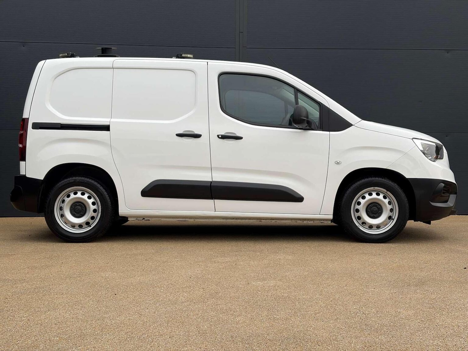 Used Vauxhall Combo 2019 for sale - 77370576: Photo 10