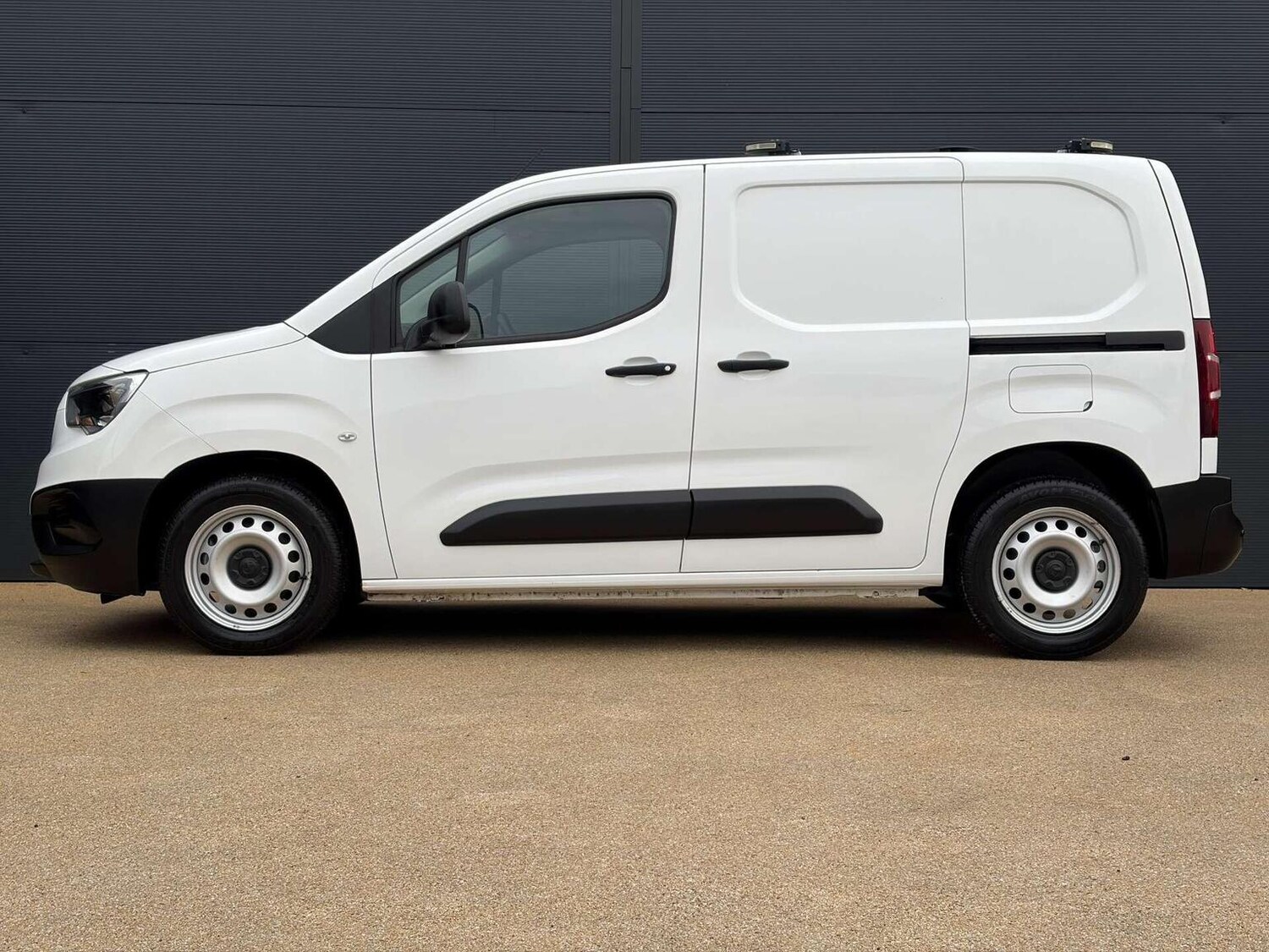 Used Vauxhall Combo 2019 for sale - 77370576: Photo 11