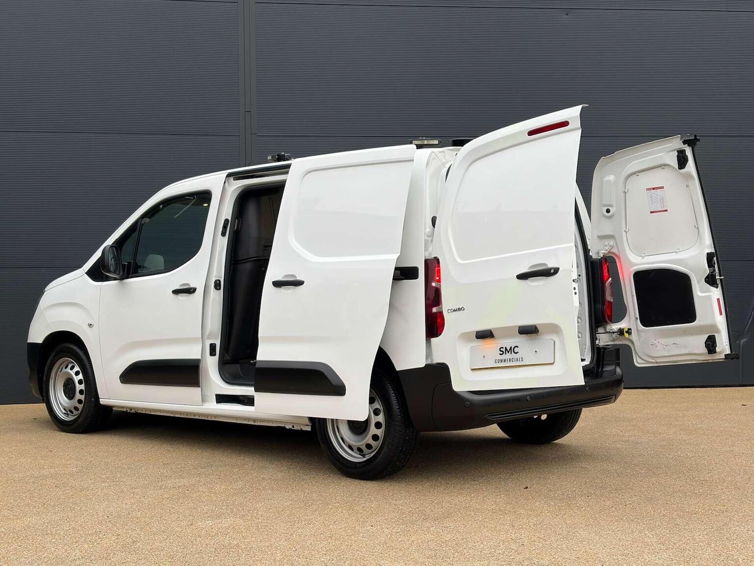 Used Vauxhall Combo 2019 for sale - 77370576: Photo 19