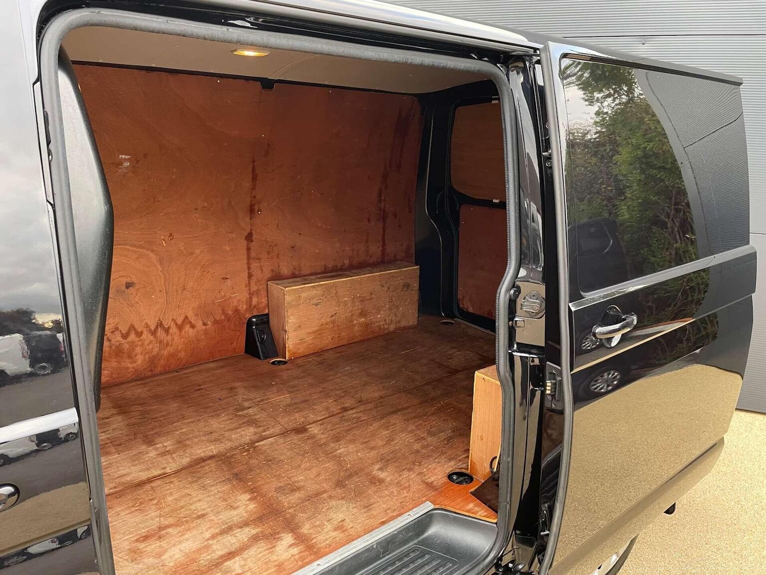 Used Volkswagen Transporter 2018 for sale - 76427933: Photo 6