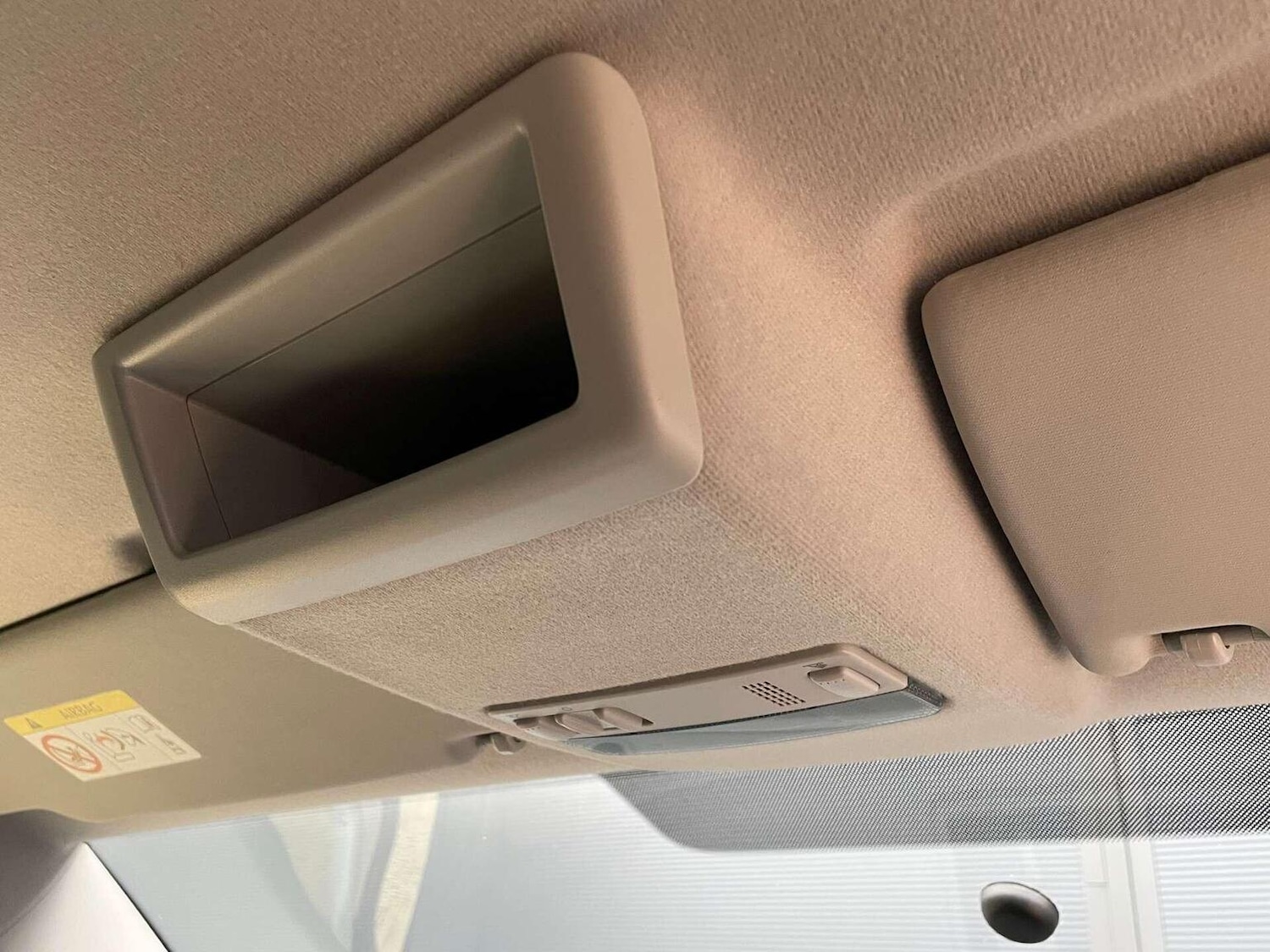 Used Volkswagen Transporter 2018 for sale - 76427933: Photo 8