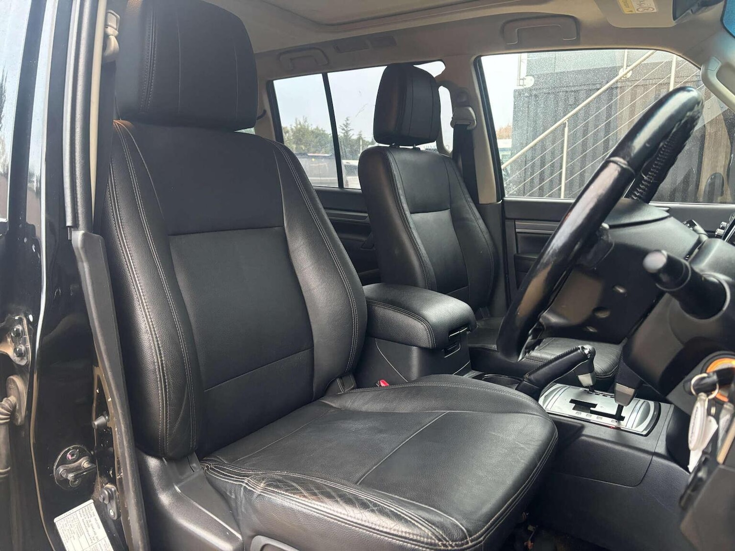 Used Mitsubishi Shogun 2017 for sale - 76427935: Photo 11