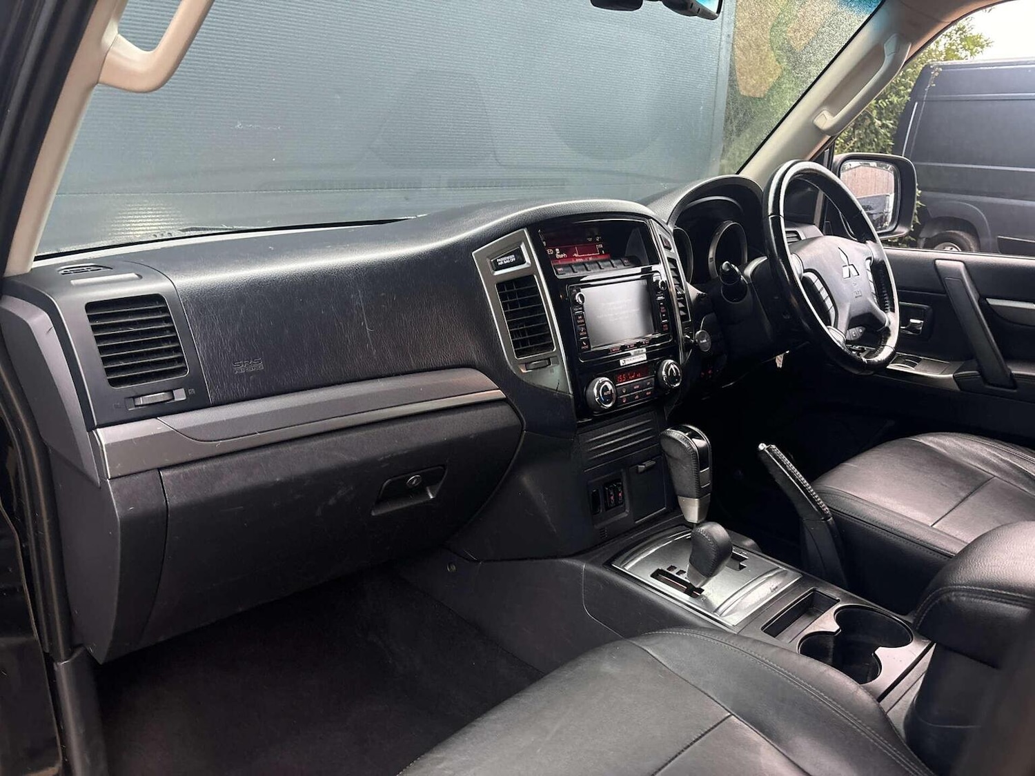 Used Mitsubishi Shogun 2017 for sale - 76427935: Photo 14