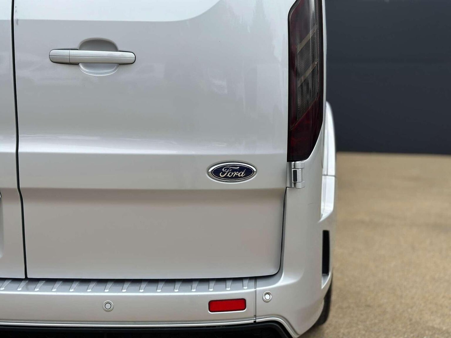 Used Ford Transit Custom 2022 for sale - 76427936: Photo 18