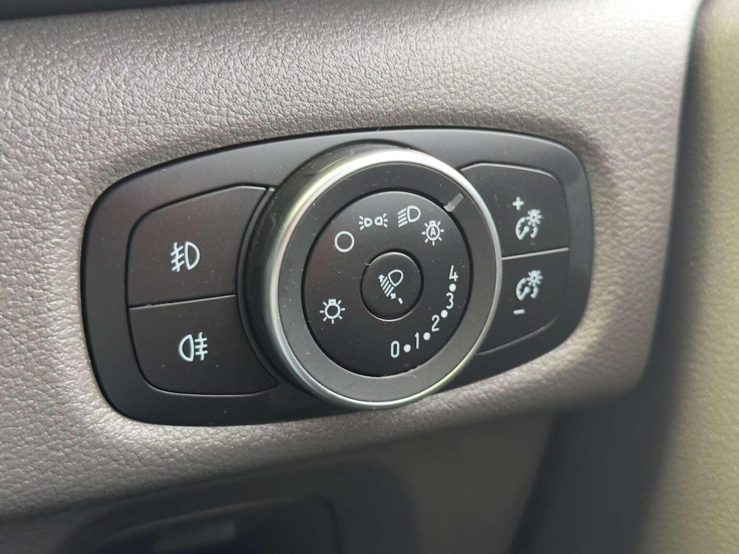 Used Ford Transit Custom 2022 for sale - 76427936: Photo 34