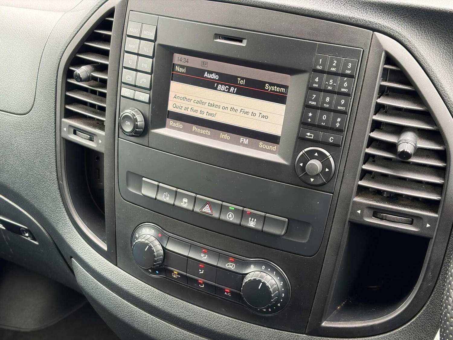 Used Mercedes-Benz Vito 2016 for sale - 78198039: Photo 9