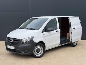 Used Mercedes-Benz Vito 2022 for sale - 79845639: Photo