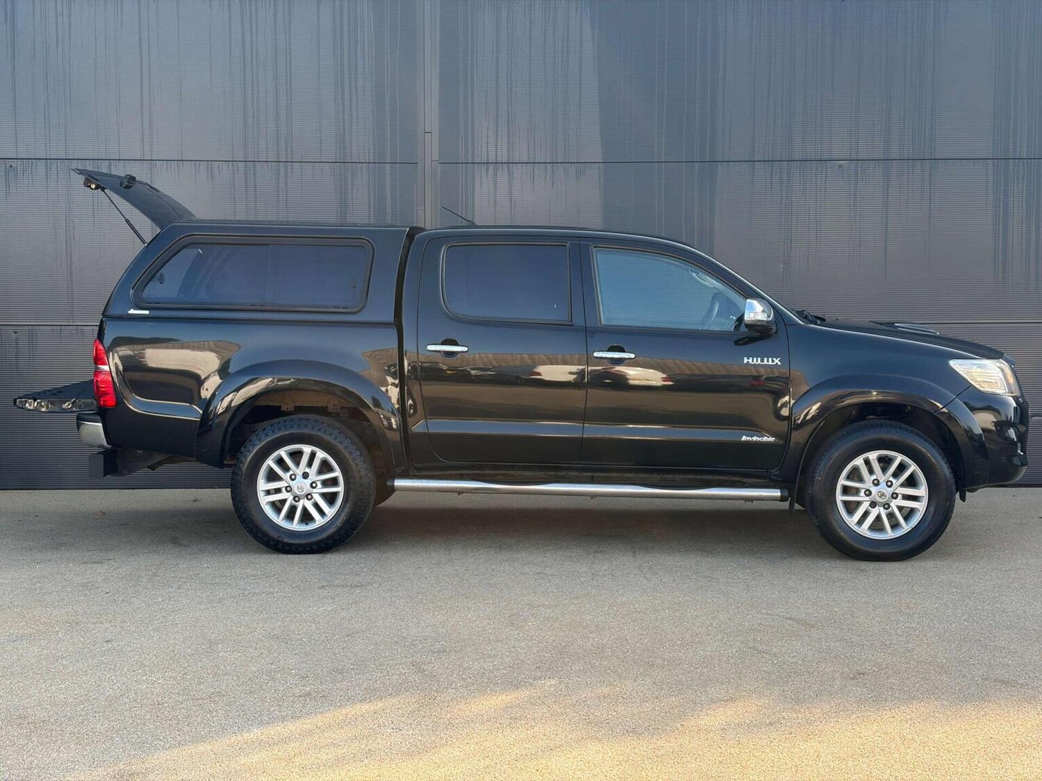 Used Toyota Hilux 2016 for sale - 77758969: Photo 5