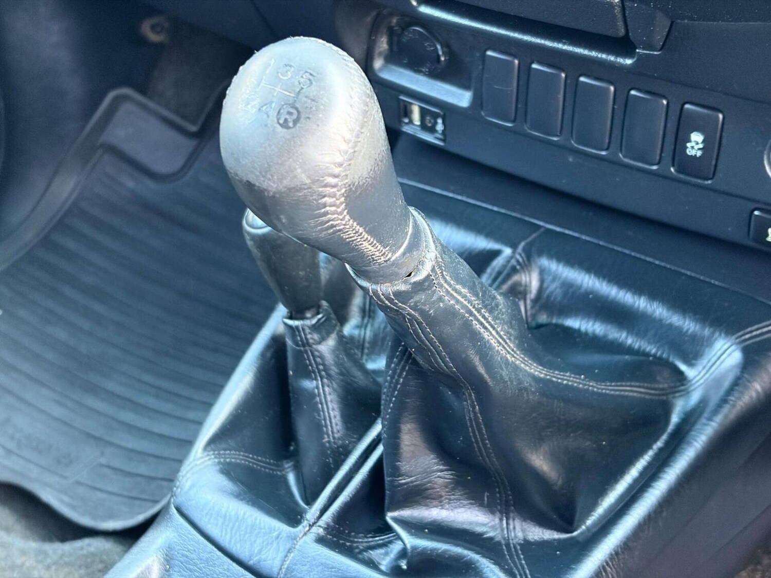 Used Toyota Hilux 2016 for sale - 77758969: Photo 50