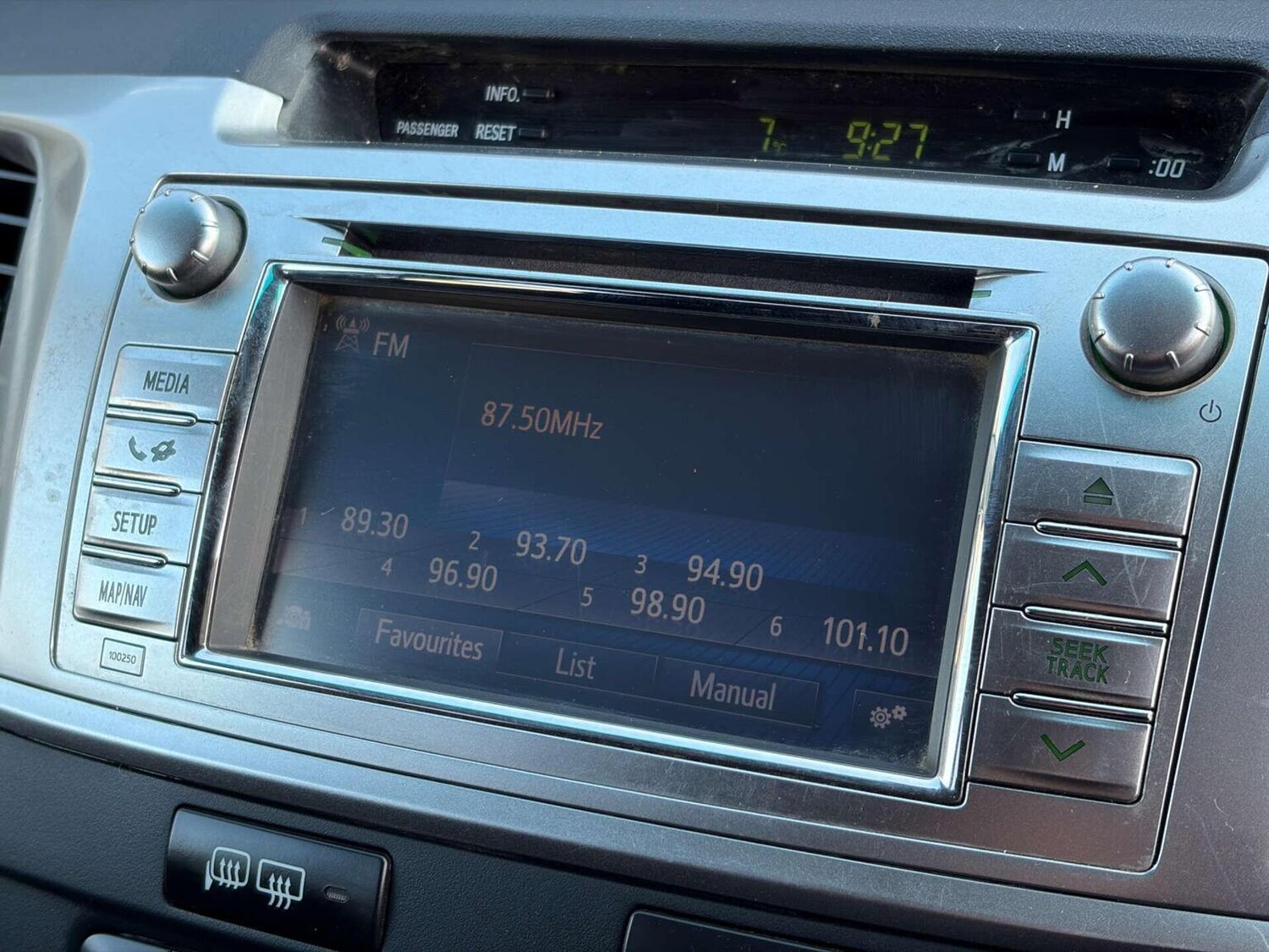 Used Toyota Hilux 2016 for sale - 77758969: Photo 55