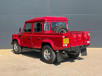Used Land Rover Defender 110 2013 for sale - 79631519: Photo