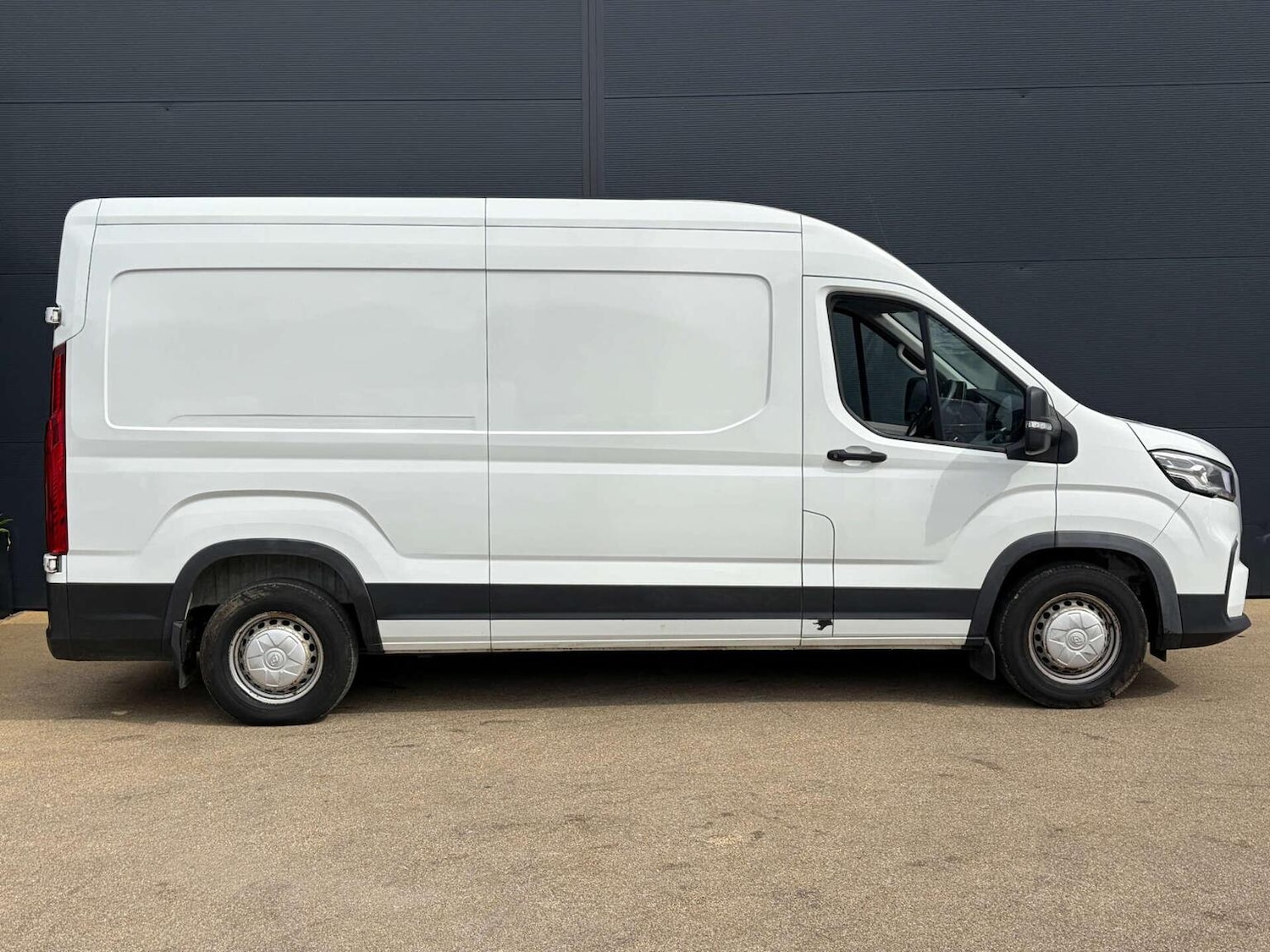 Used Maxus Deliver 9 2022 for sale - 78222992: Photo 2