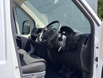 Used Peugeot Boxer 2023 for sale - 78876495: Photo