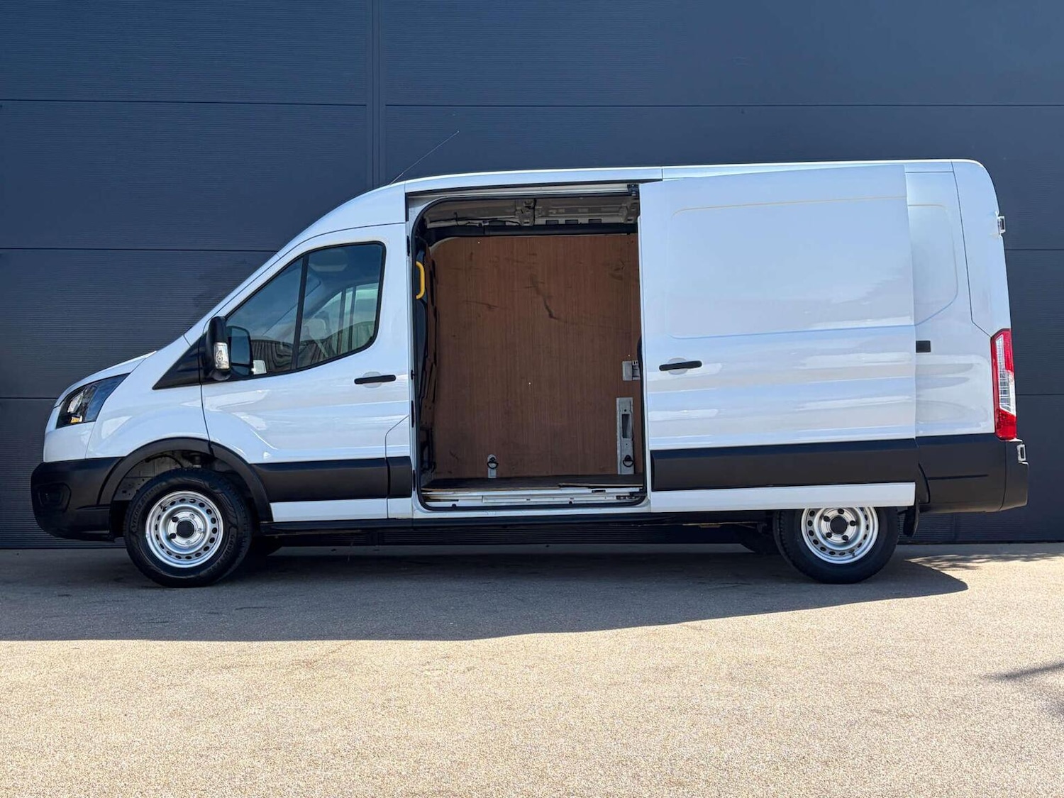Used Ford Transit 2020 for sale - 78209961: Photo 11