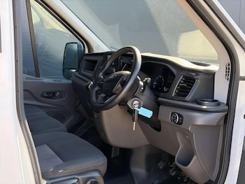 Used Ford Transit 2020 for sale - 78209961: Photo