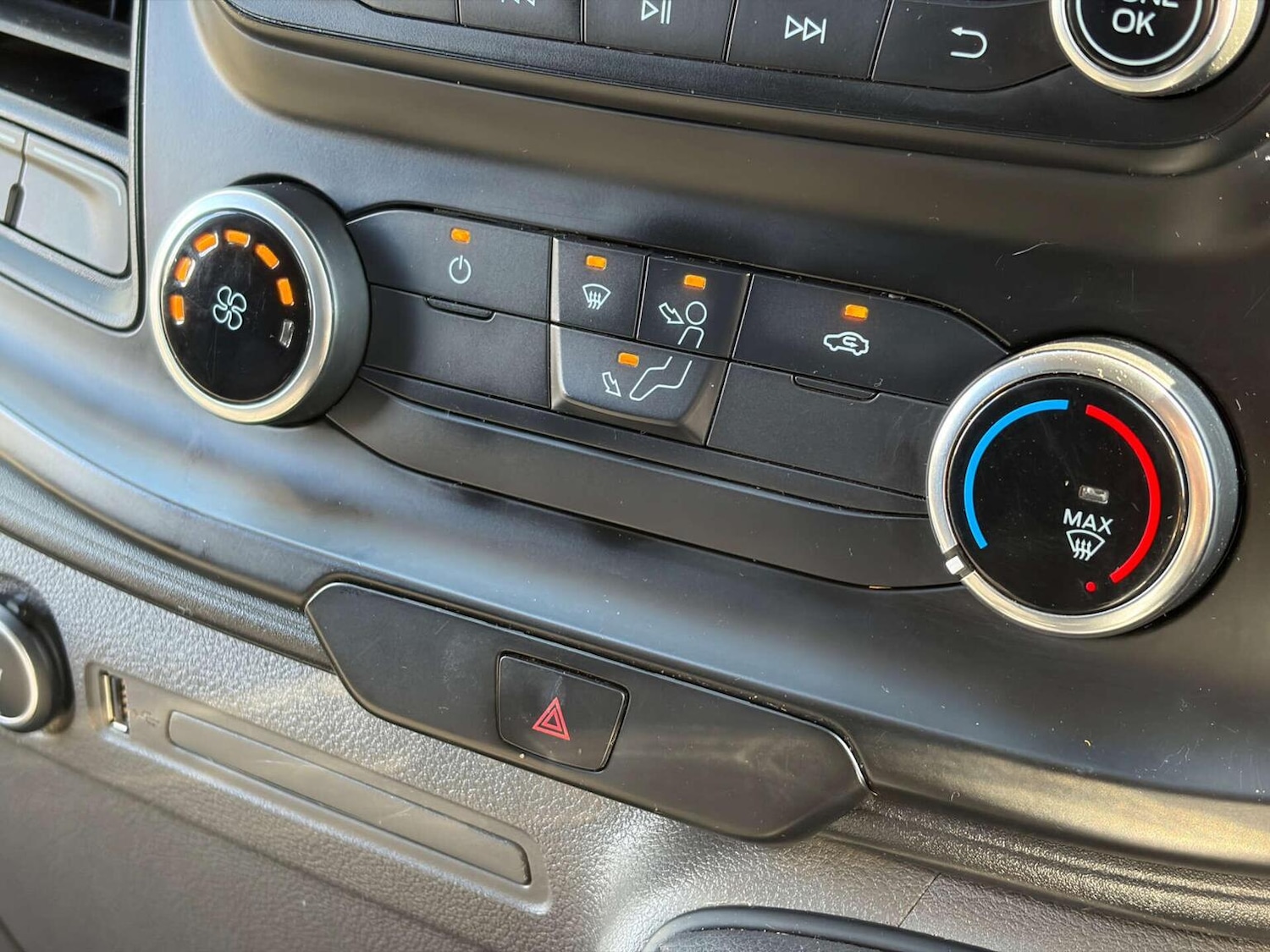 Used Ford Transit 2020 for sale - 78209961: Photo 37