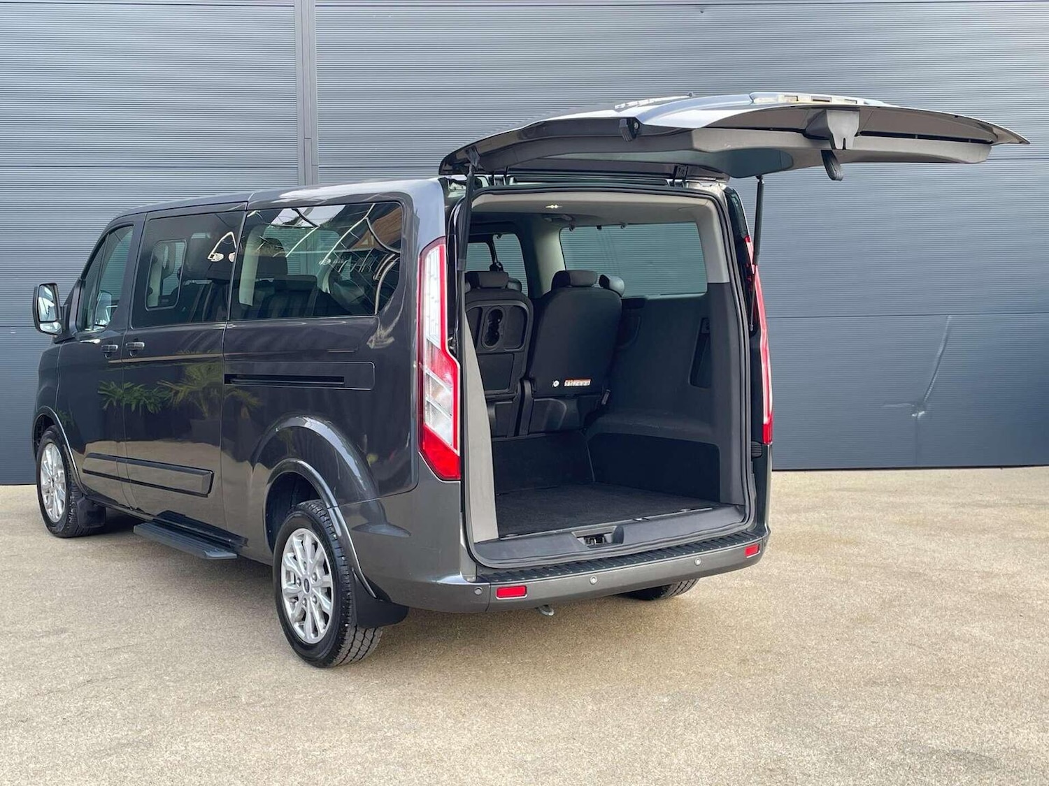 Used Ford Tourneo Custom 2022 for sale - 76719022: Photo 16