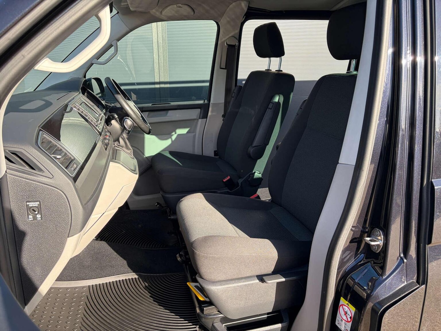 Used Volkswagen Transporter 2017 for sale - 77921278: Photo 33