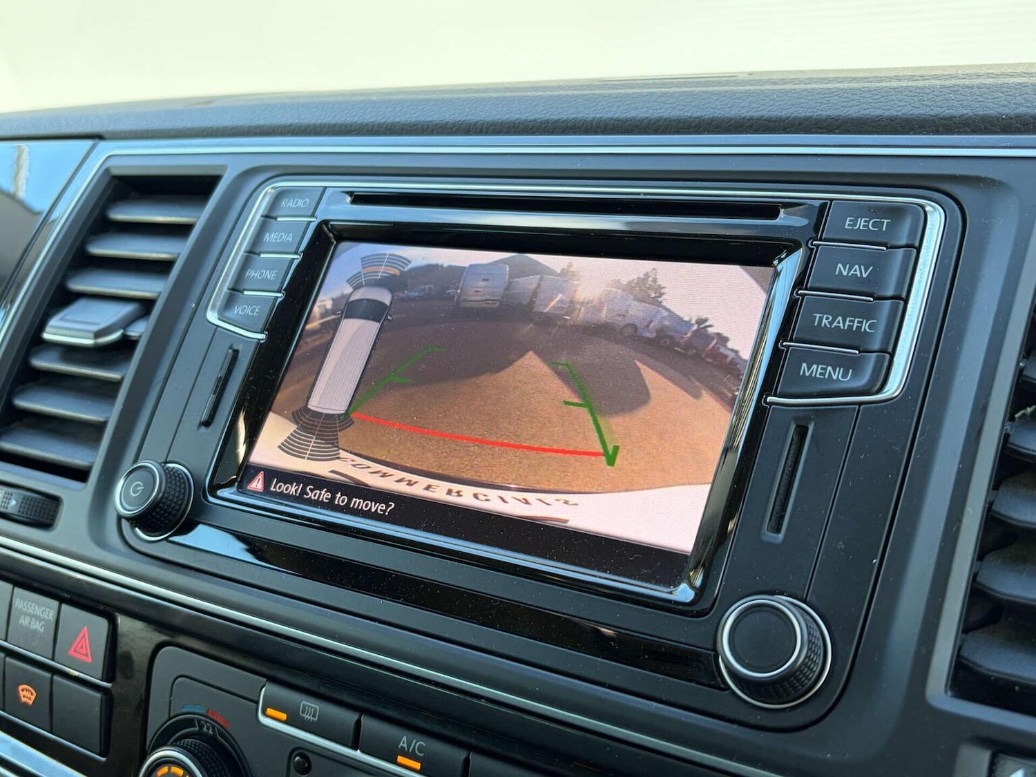 Used Volkswagen Transporter 2017 for sale - 77921278: Photo 68