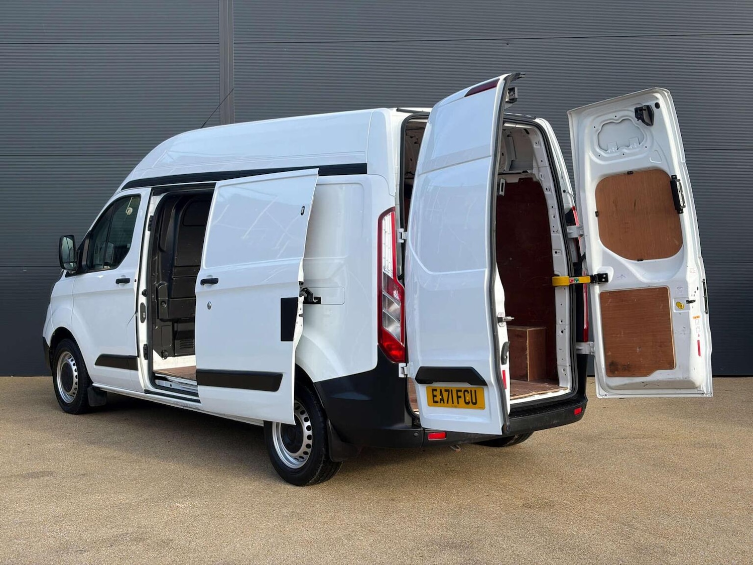 Used Ford Transit Custom 2021 for sale - 77535937: Photo 17