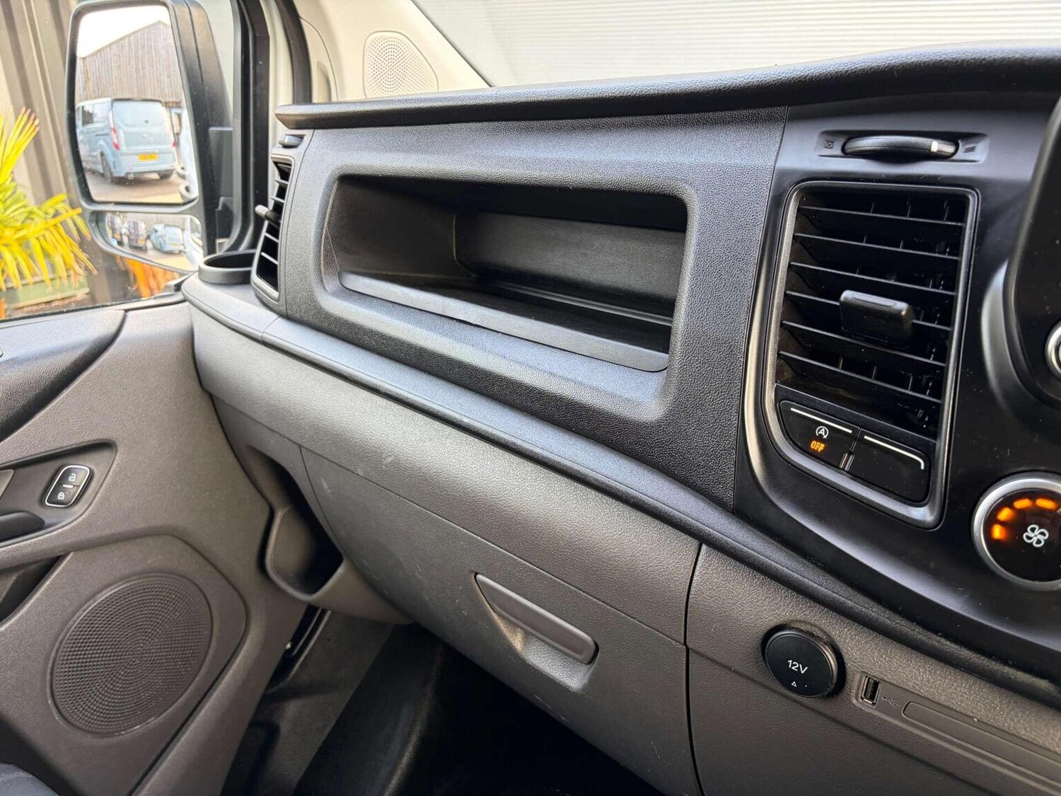 Used Ford Transit Custom 2021 for sale - 77535937: Photo 49