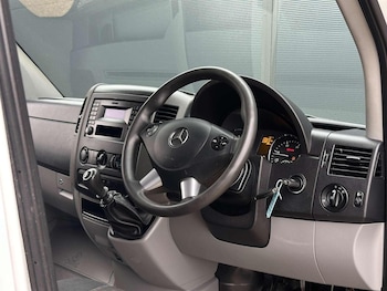 Used Mercedes-Benz Sprinter 2016 for sale - 77213374: Photo