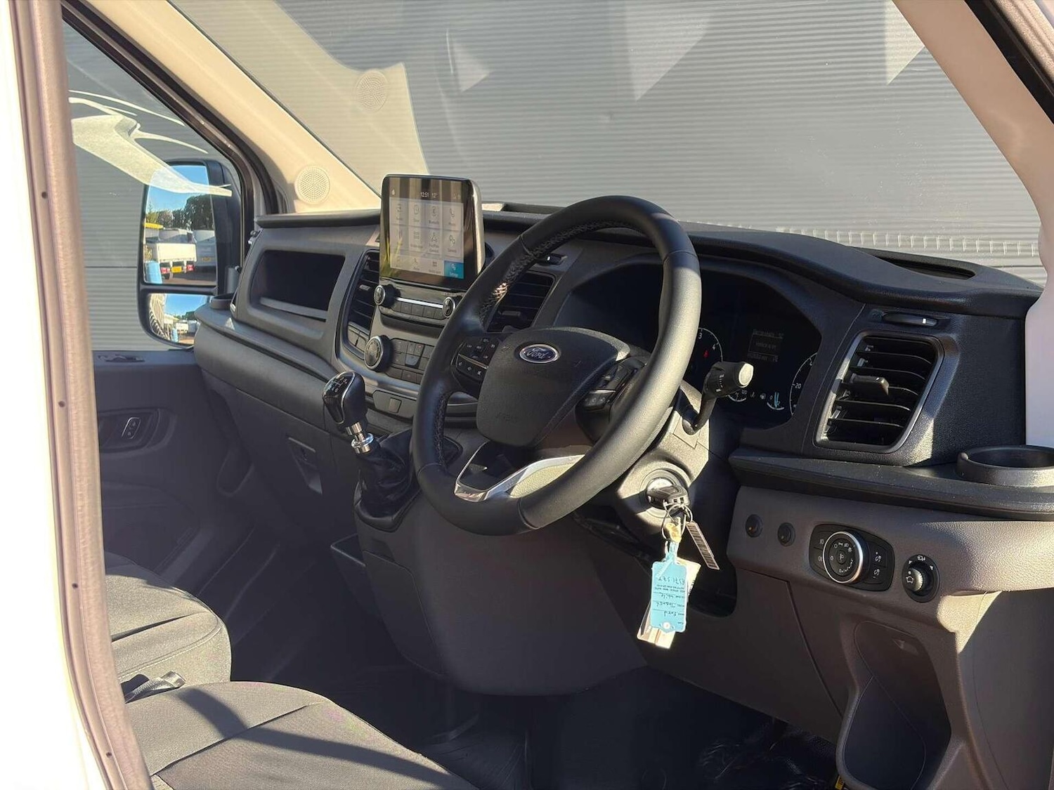 Used Ford Transit 2021 for sale - 76945559: Photo 2