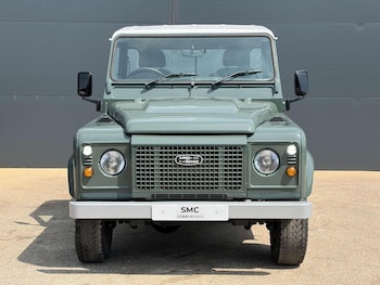 Used Land Rover Defender 2015 for sale - 79315022: Photo