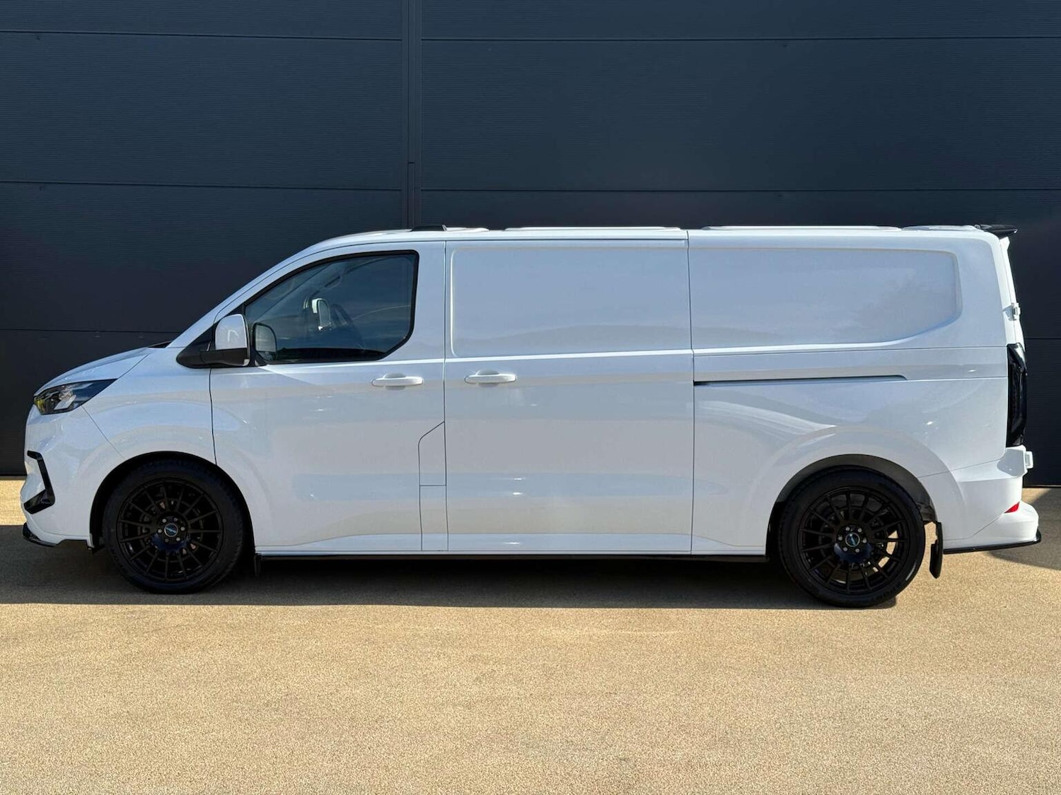Used Ford Transit Custom 2025 for sale - 76769633: Photo 5