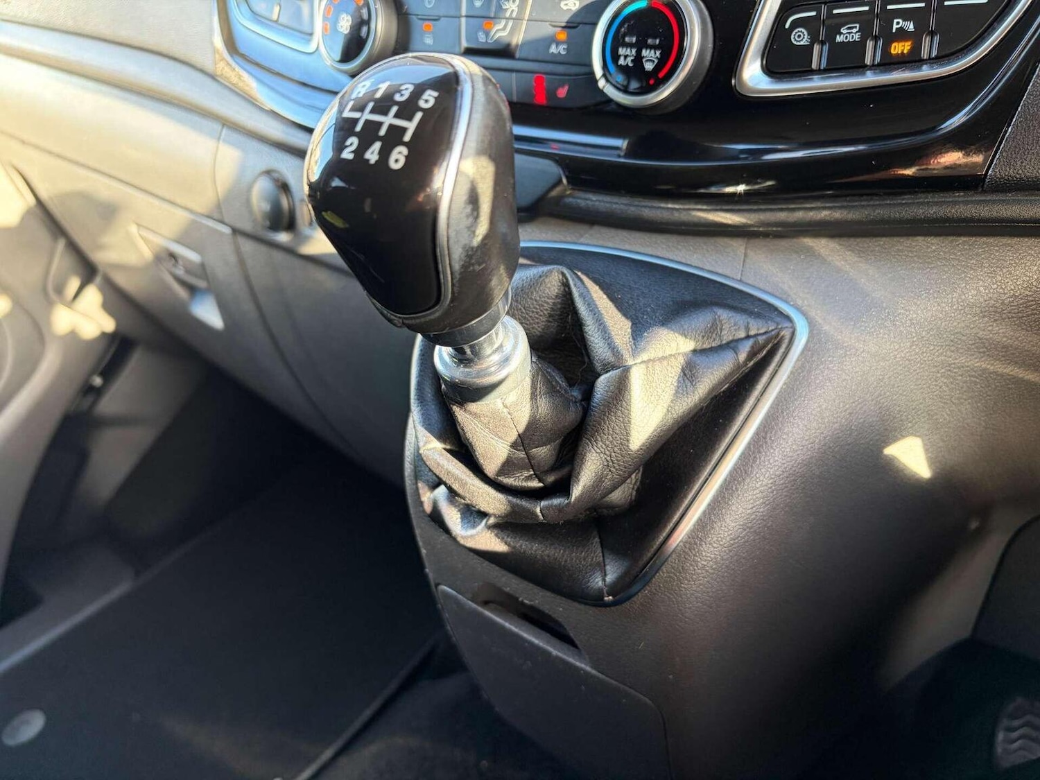 Used Ford Transit Custom 2022 for sale - 77008208: Photo 42