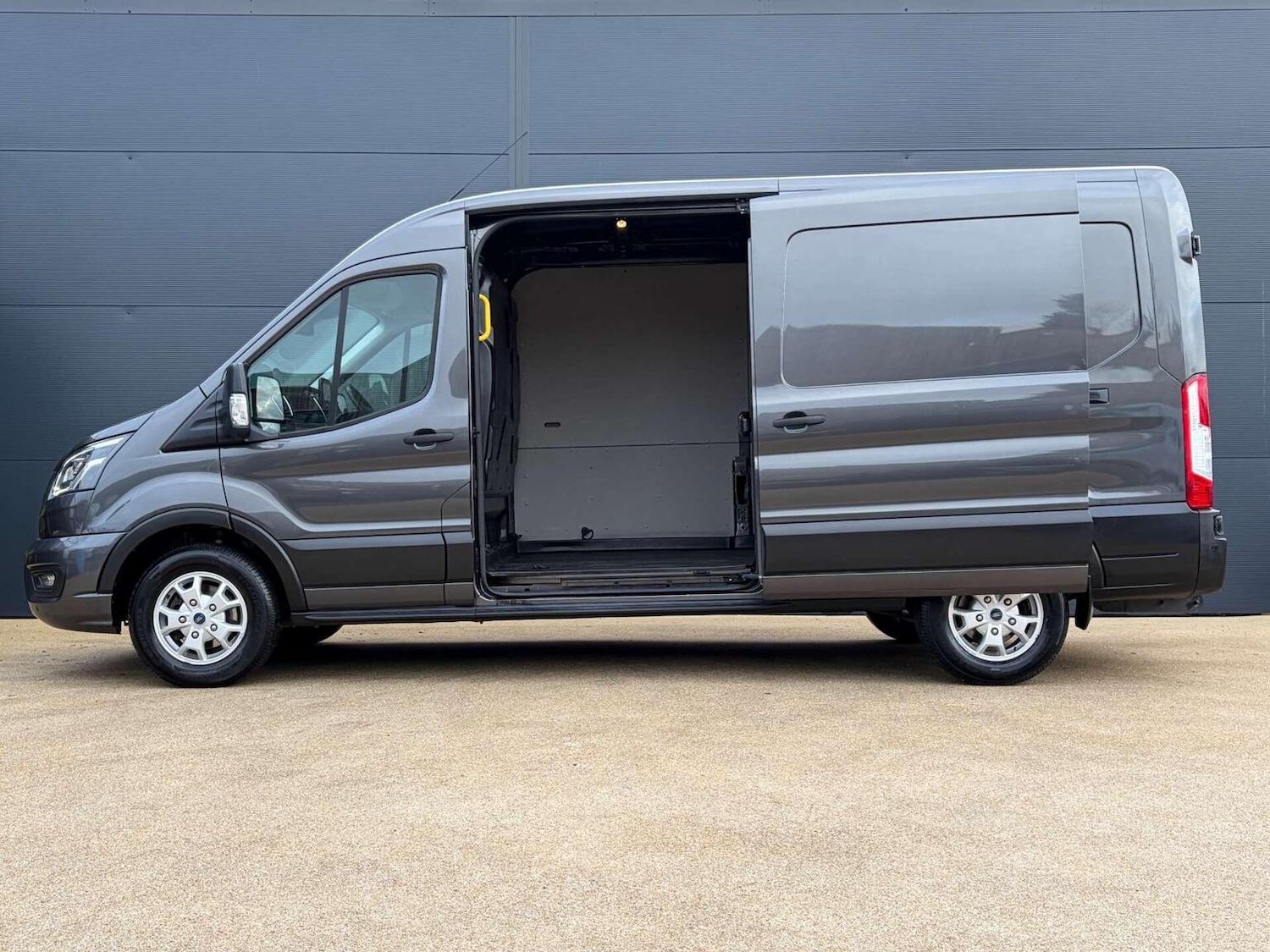Used Ford Transit 2021 for sale - 77089775: Photo 10