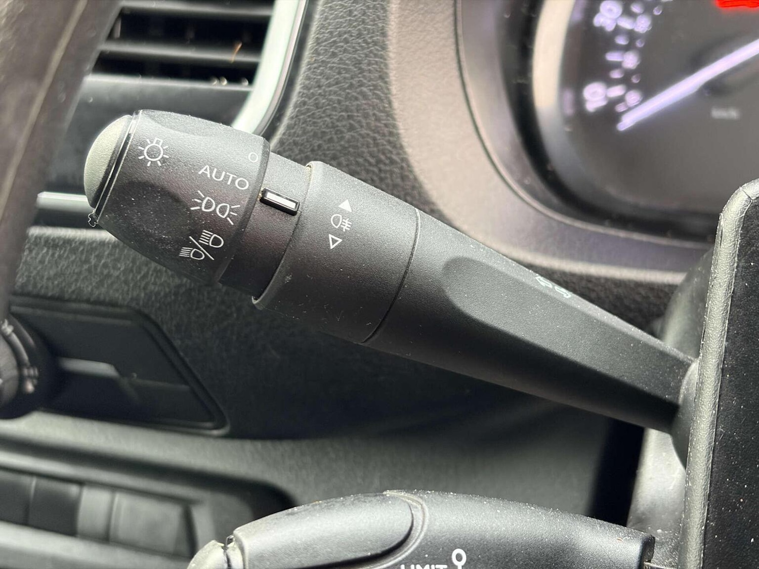 Used Peugeot Expert 2022 for sale - 77656229: Photo 33