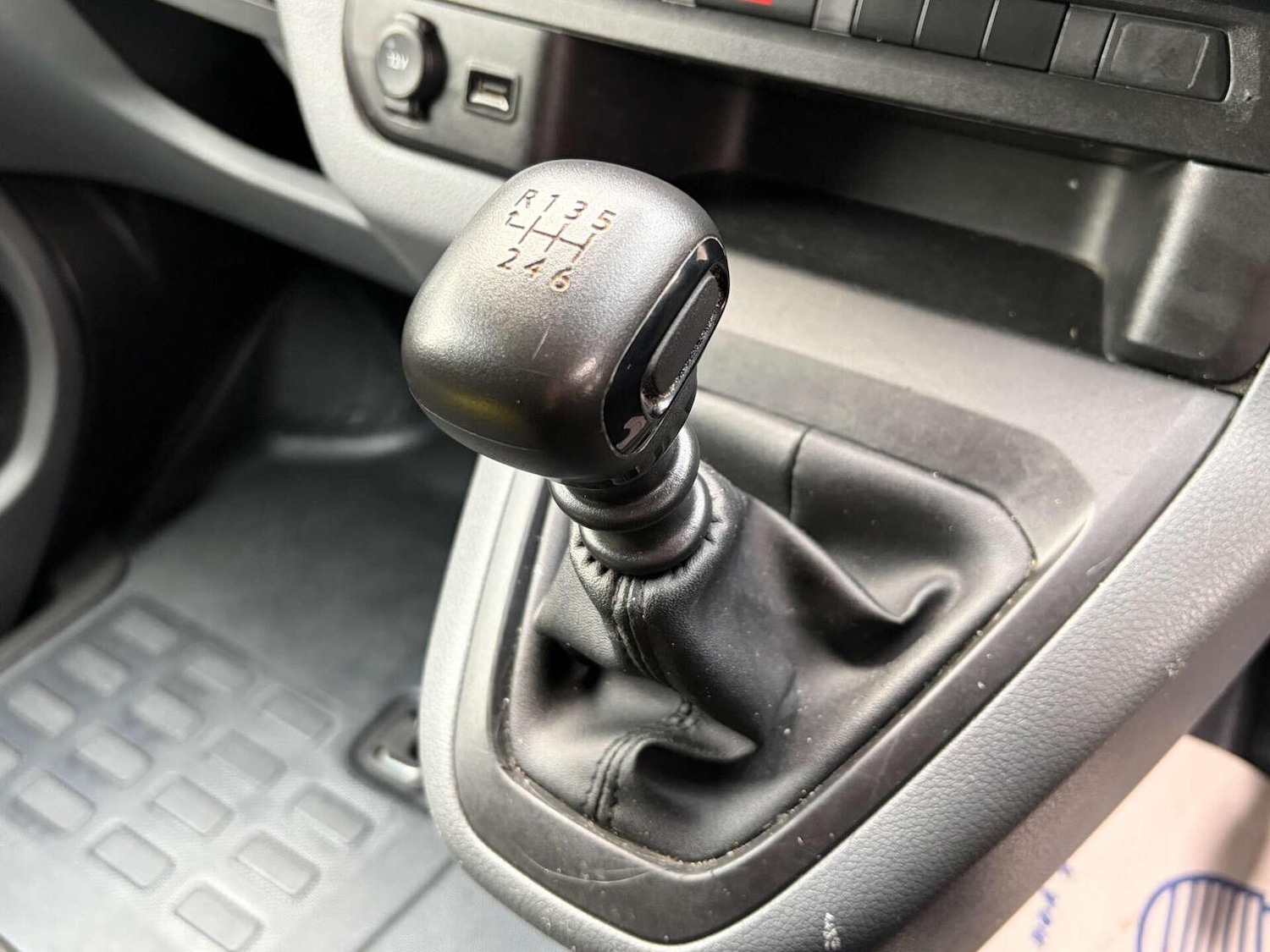 Used Peugeot Expert 2022 for sale - 77656229: Photo 39