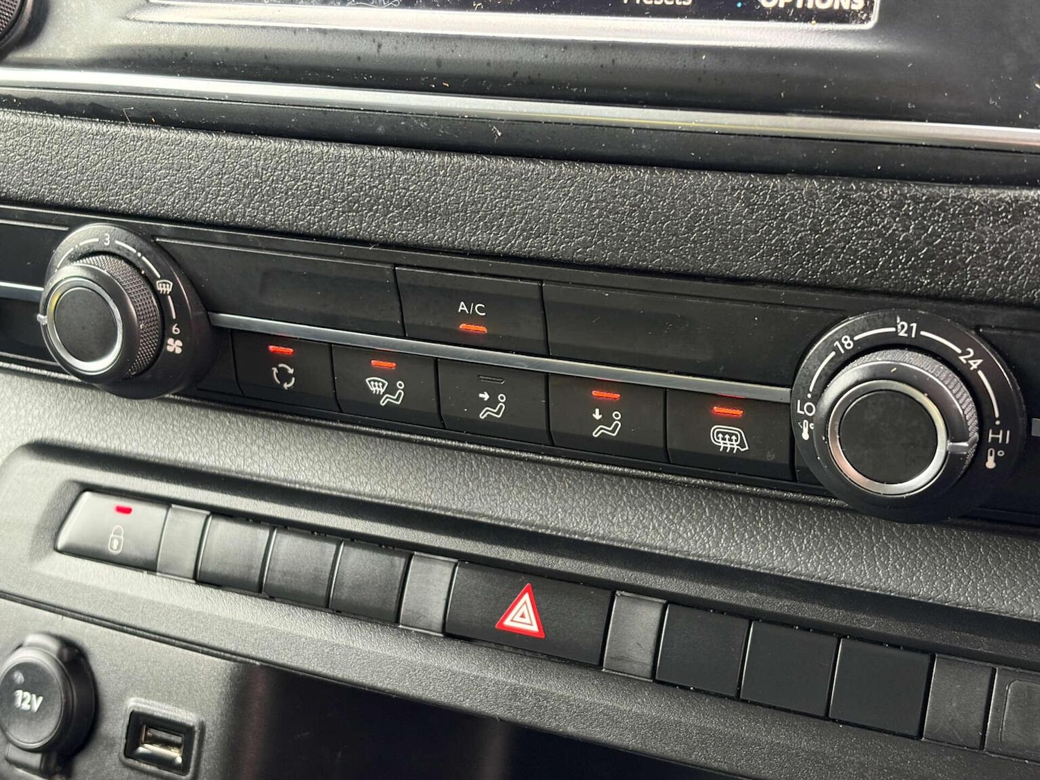 Used Peugeot Expert 2022 for sale - 77656229: Photo 41