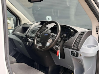 Used Ford Transit 2019 for sale - 78840919: Photo