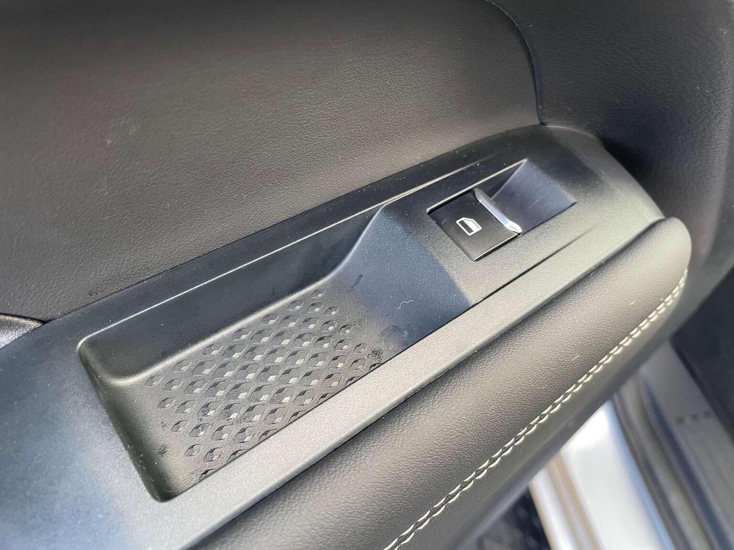 Used Volkswagen Amarok 2024 for sale - 76431036: Photo 53