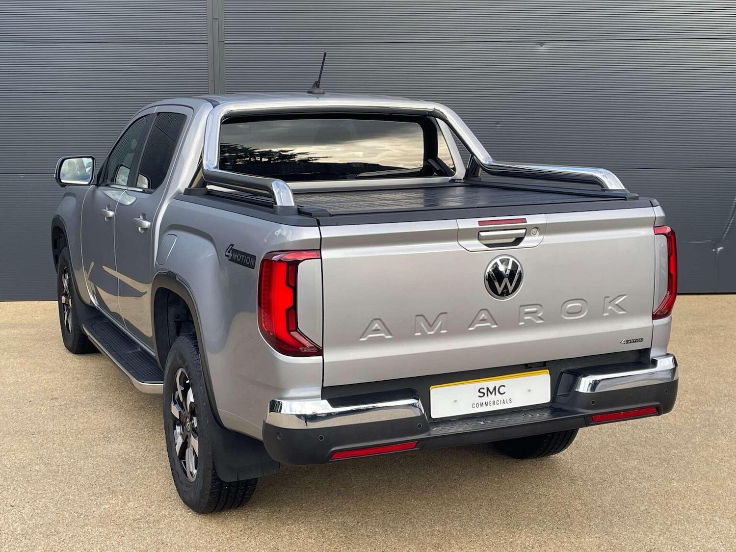 Used Volkswagen Amarok 2024 for sale - 76431036: Photo 6