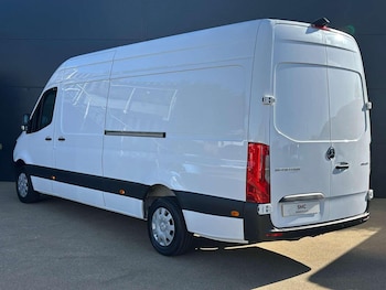 Used Mercedes-Benz Sprinter 2021 for sale - 76769663: Photo