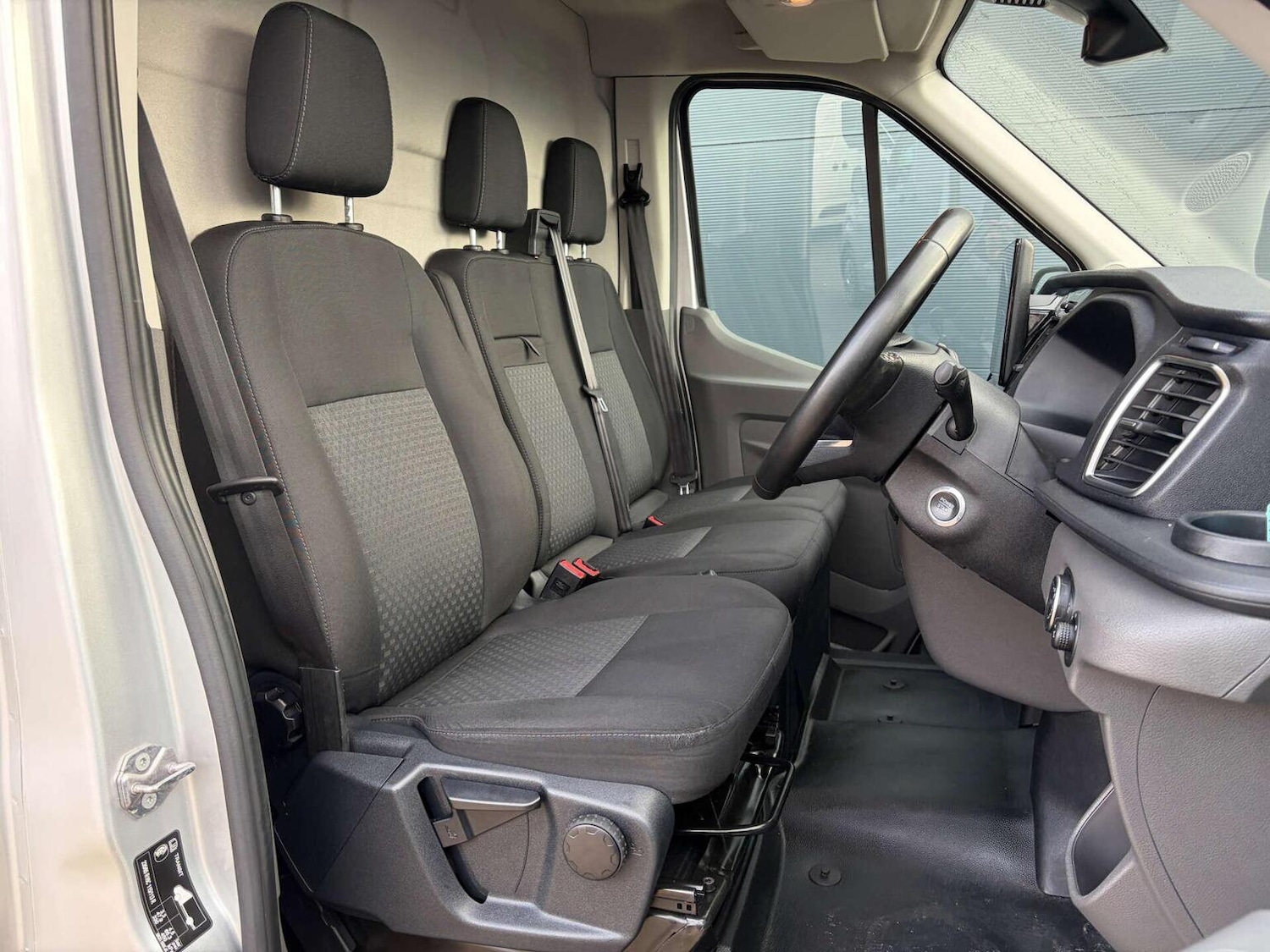 Used Ford Transit 2024 for sale - 77650061: Photo 27