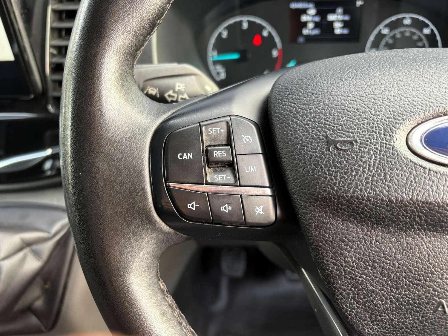 Used Ford Transit 2024 for sale - 77650061: Photo 34