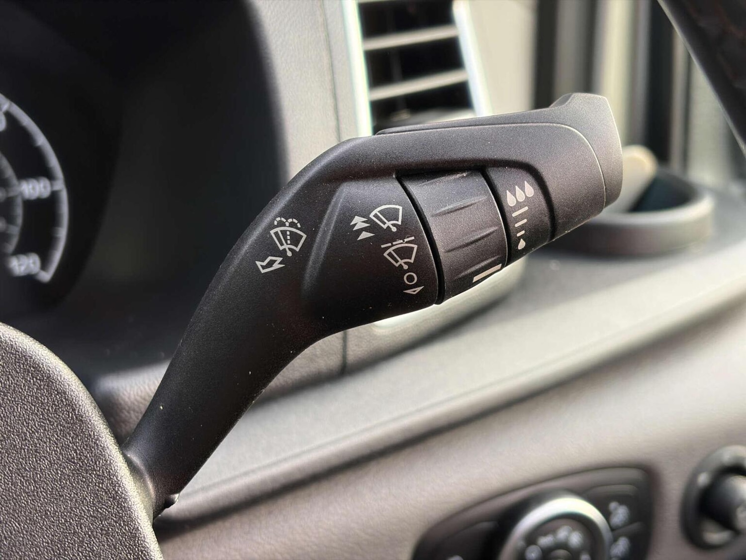 Used Ford Transit 2024 for sale - 77650061: Photo 36