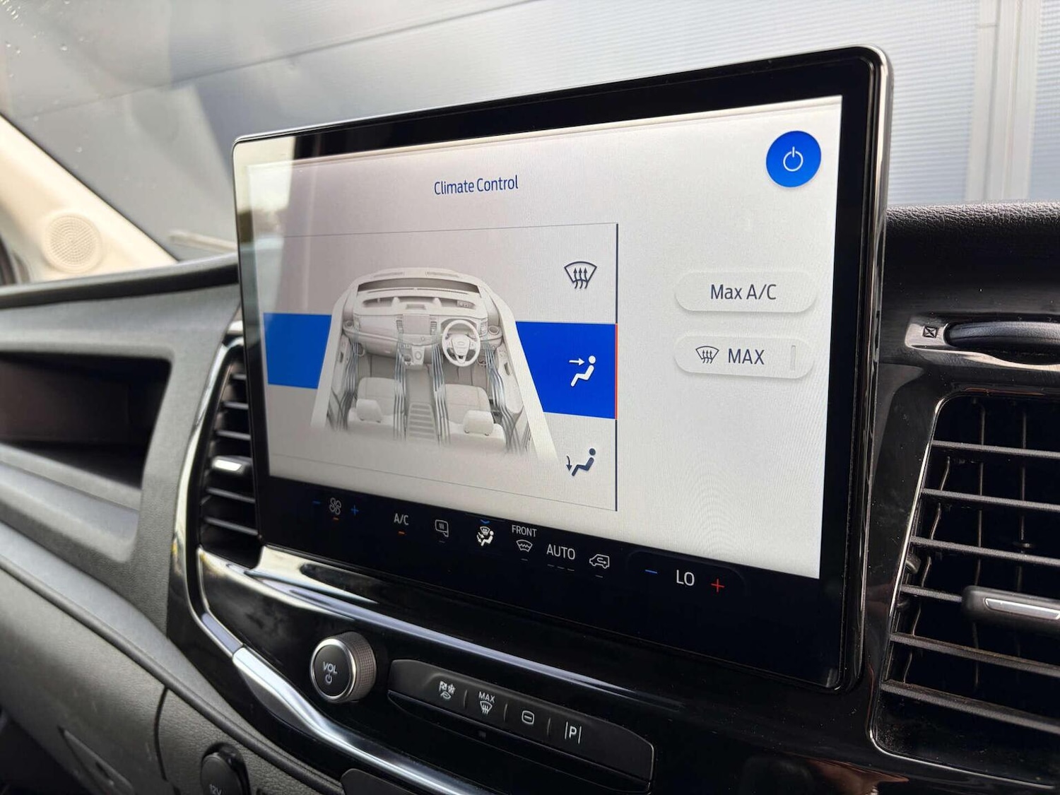 Used Ford Transit 2024 for sale - 77650061: Photo 46