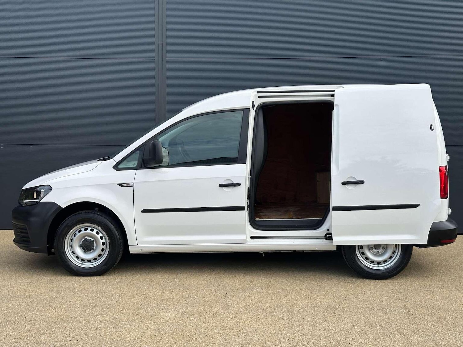 Used Volkswagen Caddy 2019 for sale - 76769543: Photo 12