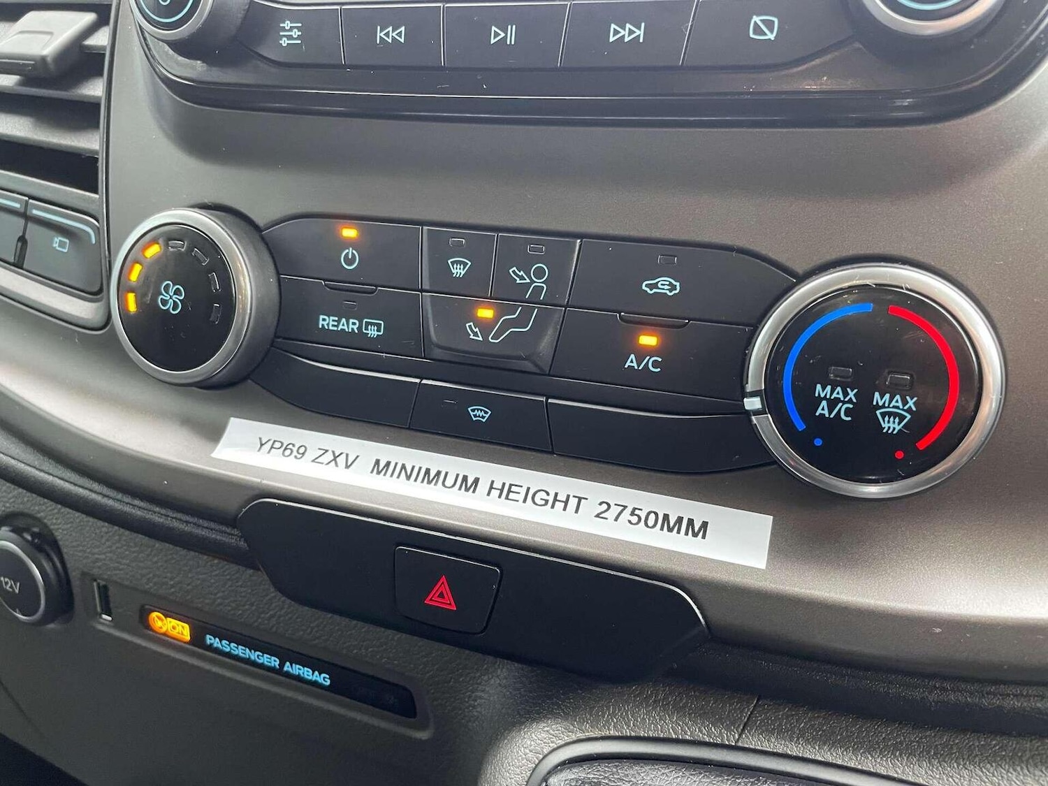 Used Ford Transit 2019 for sale - 77350111: Photo 17