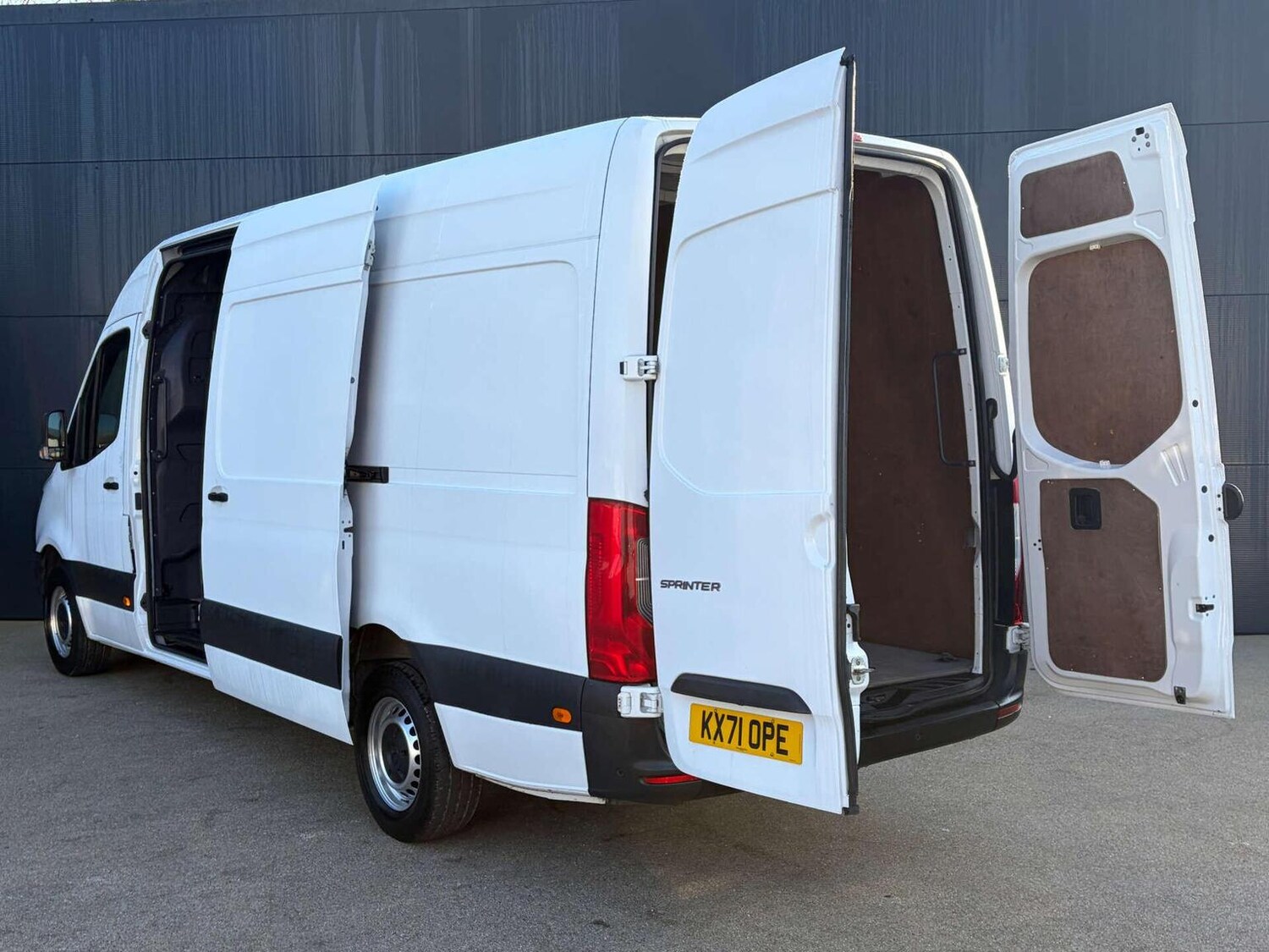 Used Mercedes-Benz Sprinter 2021 for sale - 77758953: Photo 14