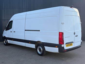 Used Mercedes-Benz Sprinter 2021 for sale - 77758953: Photo