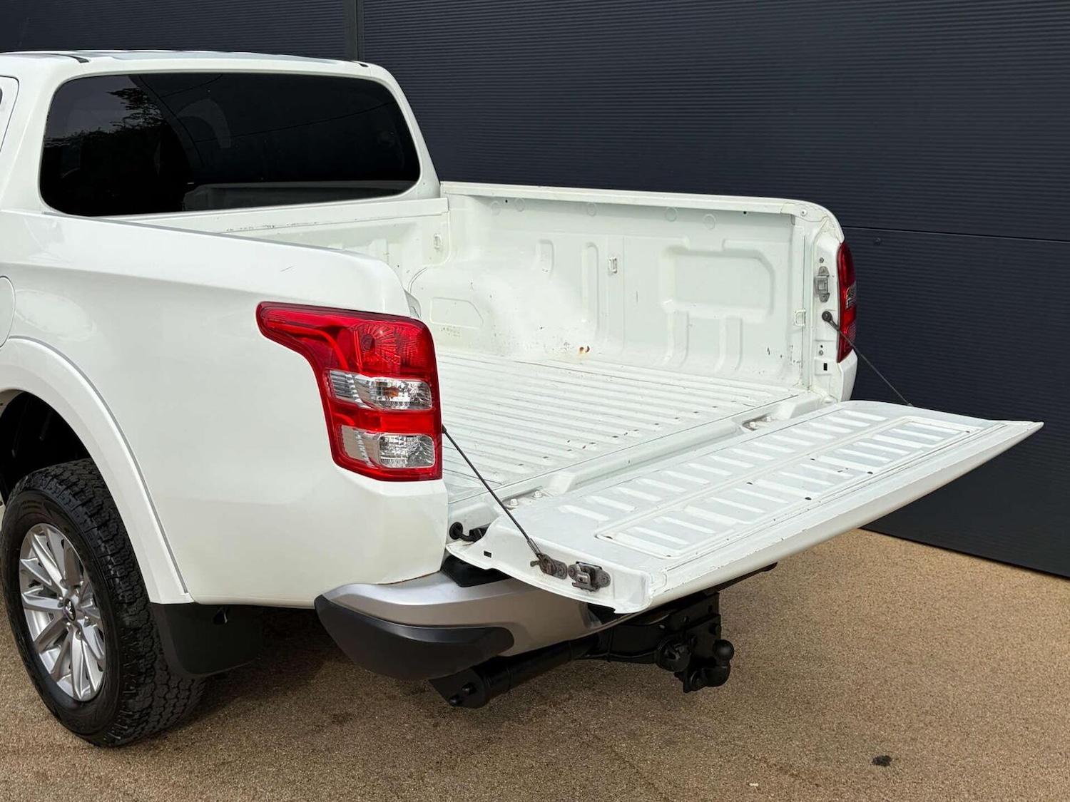 Used Mitsubishi L200 2017 for sale - 78018375: Photo 13