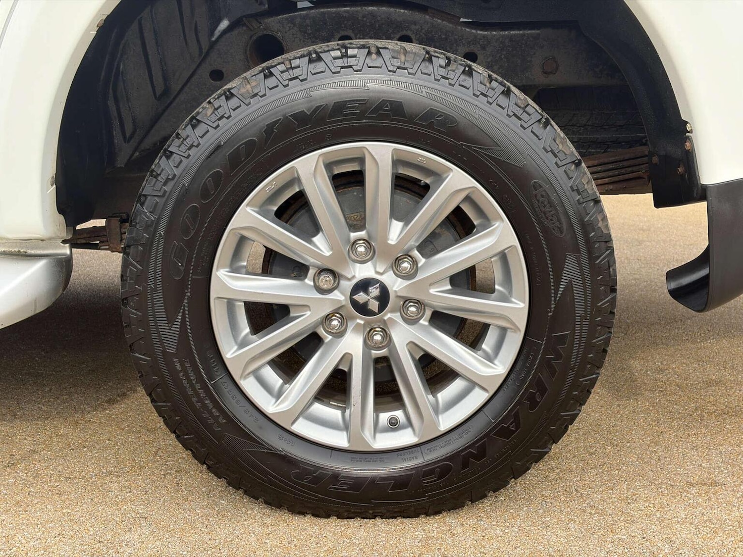 Used Mitsubishi L200 2017 for sale - 78018375: Photo 17